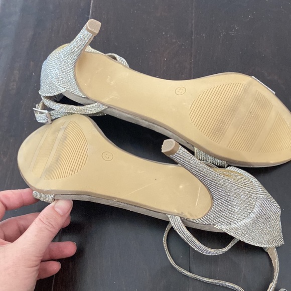 Sparkling heeled sandals - Picture 7 of 7